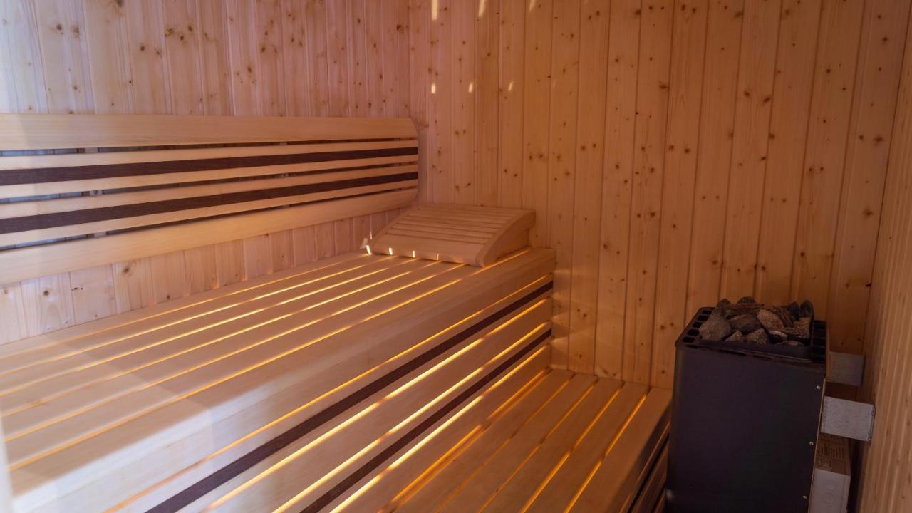 Chalets Runolist Crni Lug Ngoại thất bức ảnh