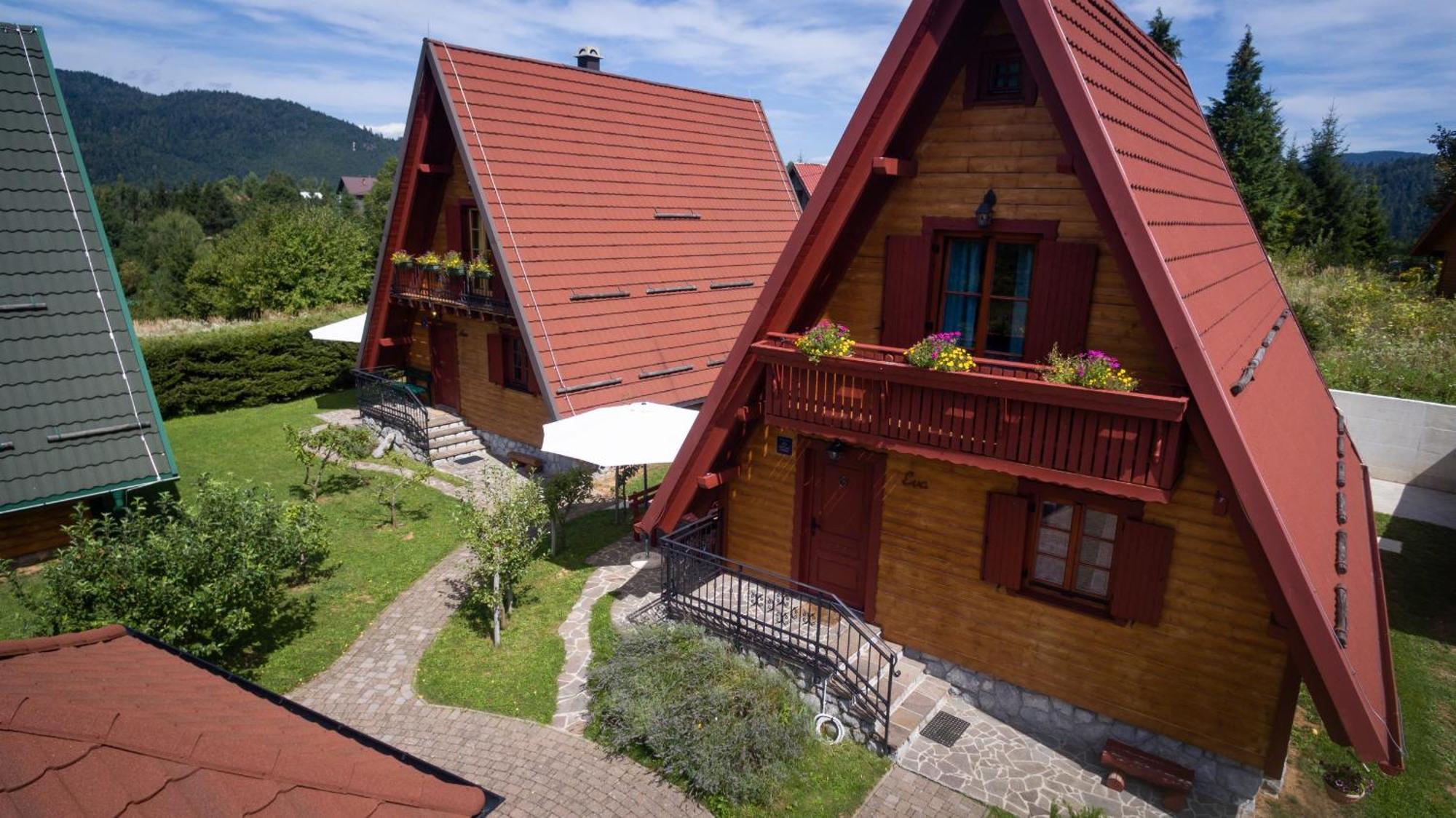 Chalets Runolist Crni Lug Ngoại thất bức ảnh